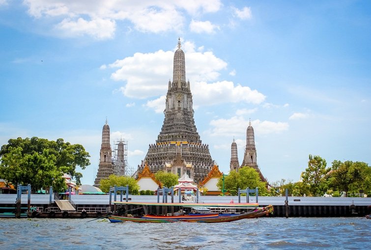itineraire-thailande-3-semaines-bangkok-wat-arun