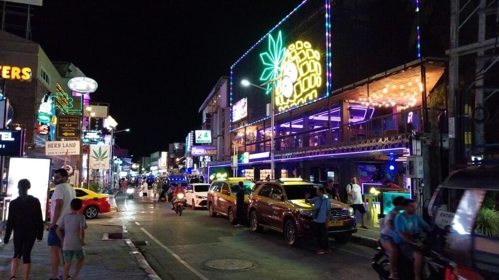 itineraire-thailande-3-semaines-koh-samui-nuit